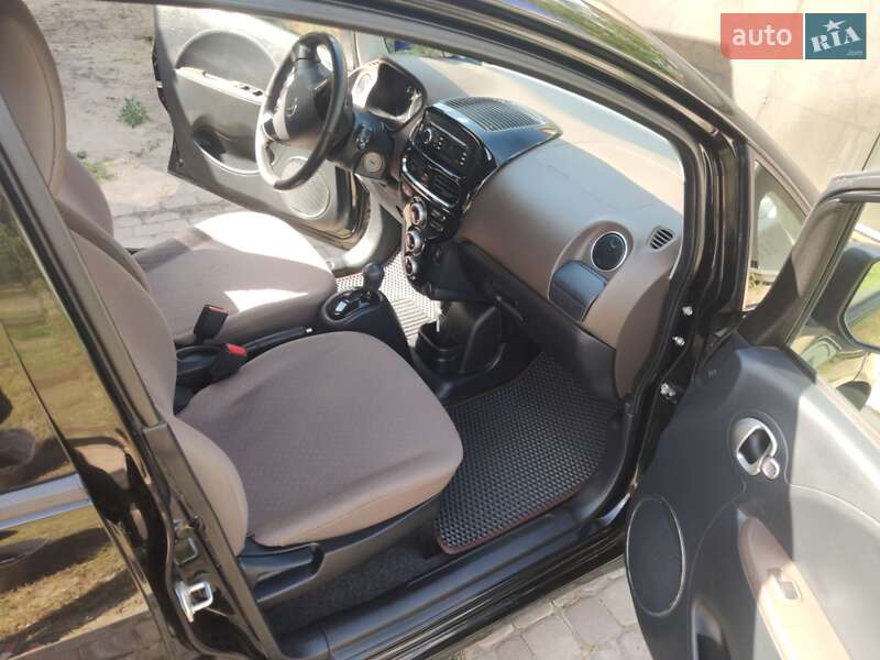 Хетчбек Citroen C-Zero 2011 в Києві
