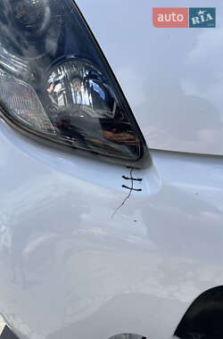 Хетчбек Citroen C-Zero 2010 в Золочеві