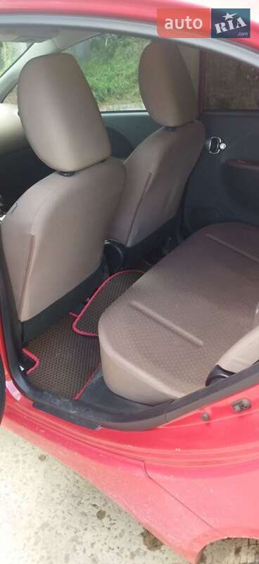 Хетчбек Citroen C-Zero 2011 в Дрогобичі
