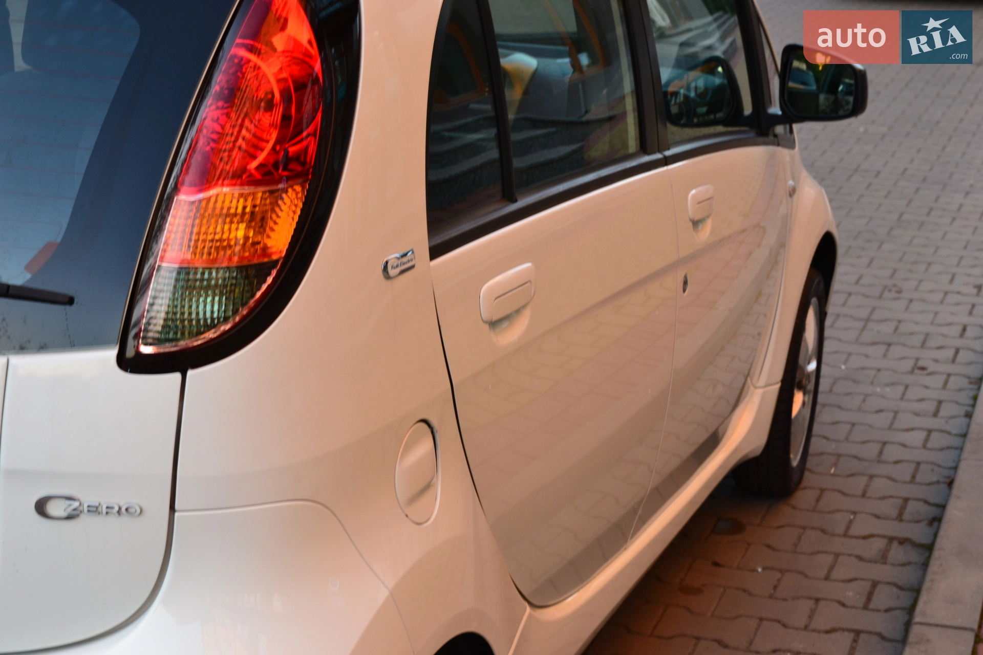 2013 Citroen C-ZERO - мініатюра 14