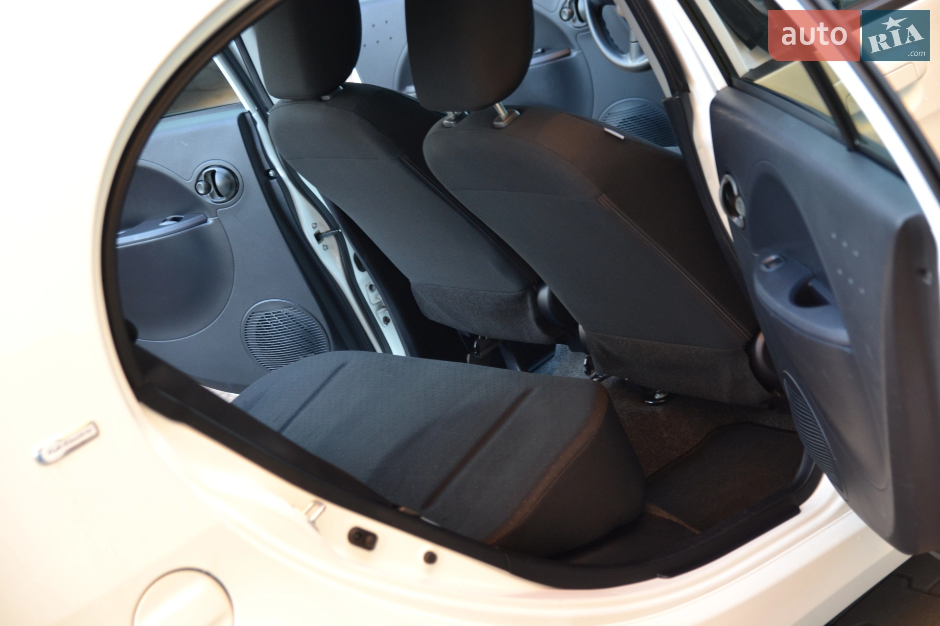 2013 Citroen C-ZERO - мініатюра 18