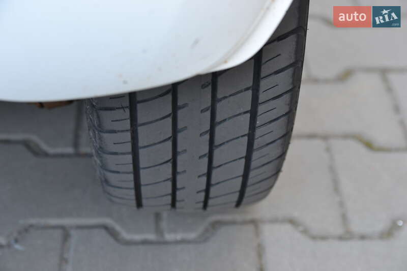 Хэтчбек Citroen C-Zero 2014 в Луцке