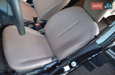 Хэтчбек Citroen C-Zero 2013 в 