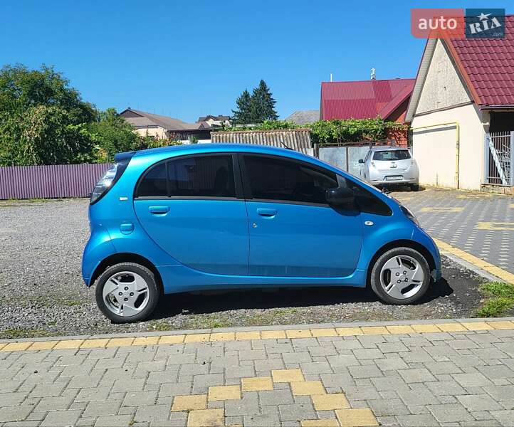 Хэтчбек Citroen C-Zero 2016 в Тячеве