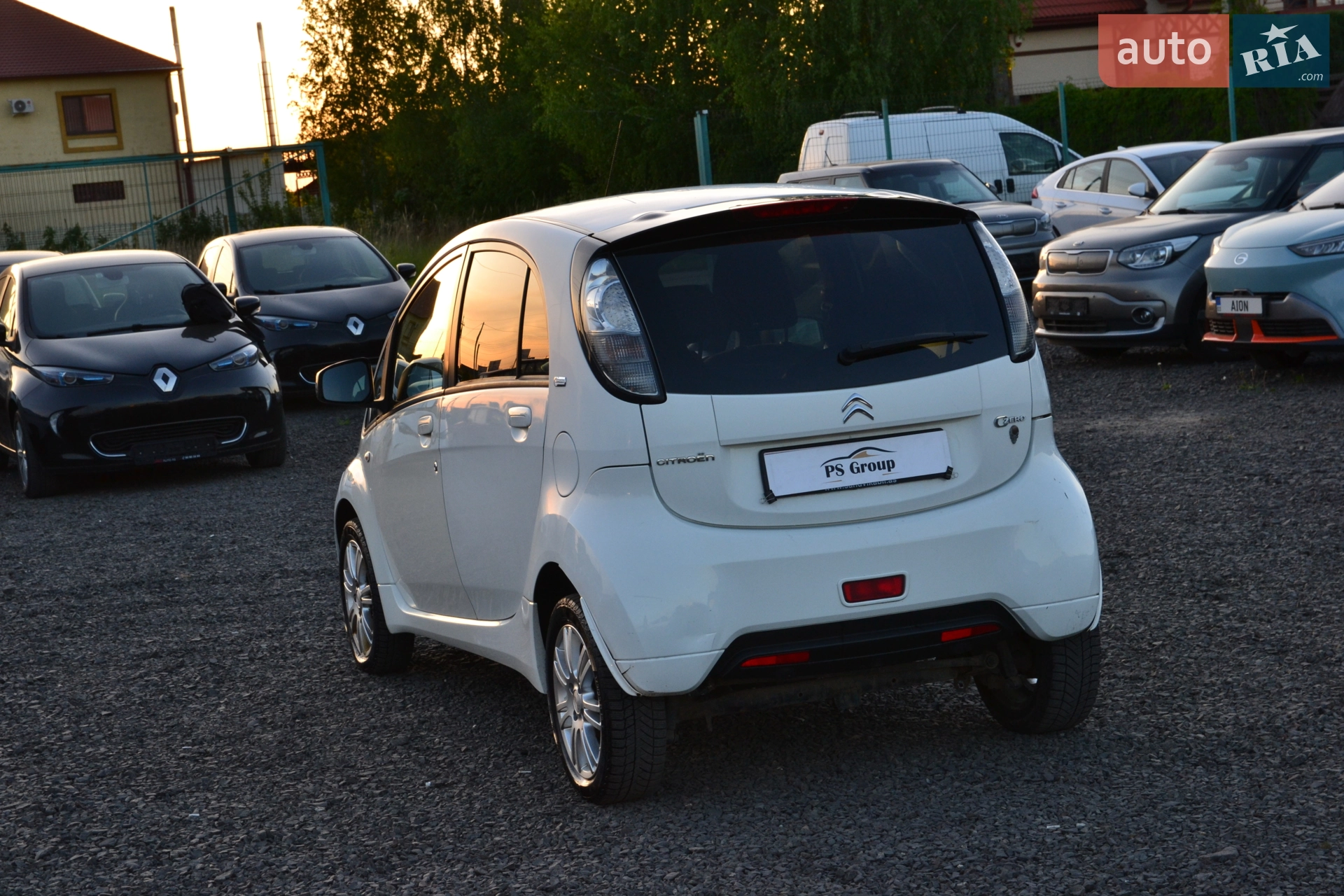 2011 Citroen C-ZERO - мініатюра 10