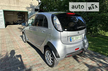 Хэтчбек Citroen C-Zero 2010 в Буске