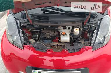 Хэтчбек Citroen C-Zero 2011 в 