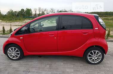 Хэтчбек Citroen C-Zero 2011 в 