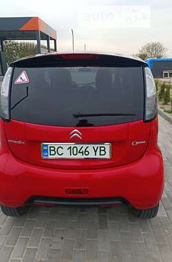 Хэтчбек Citroen C-Zero 2011 в 