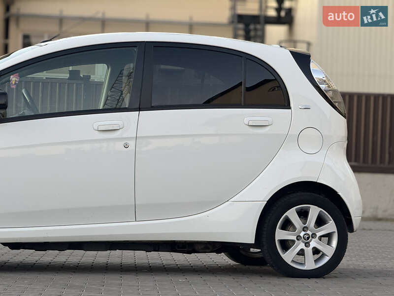 Хетчбек Citroen C-Zero 2011 в Луцьку