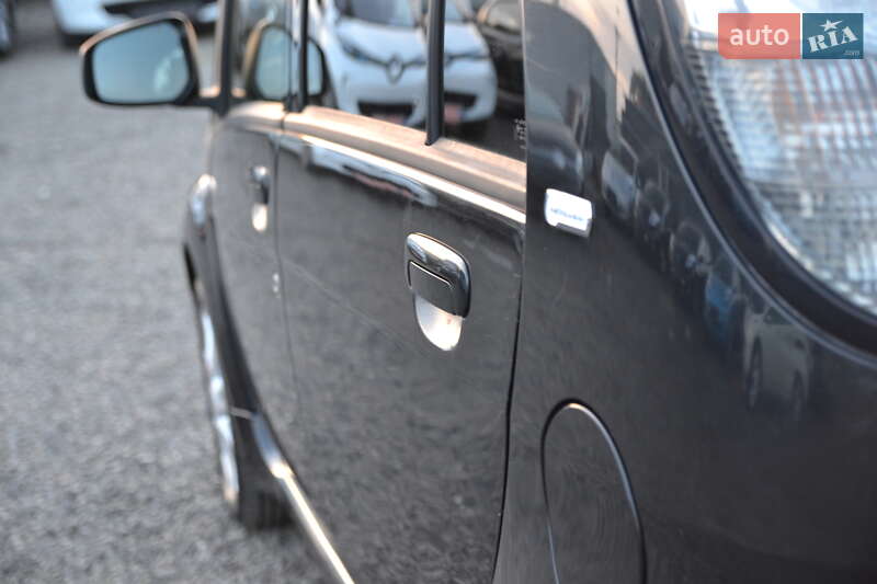 Хэтчбек Citroen C-Zero 2014 в Луцке