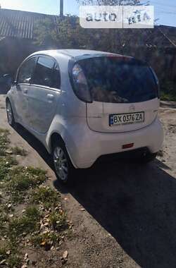 Хэтчбек Citroen C-Zero 2011 в Полонном