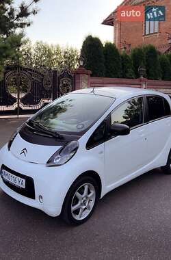 Хэтчбек Citroen C-Zero 2012 в 
