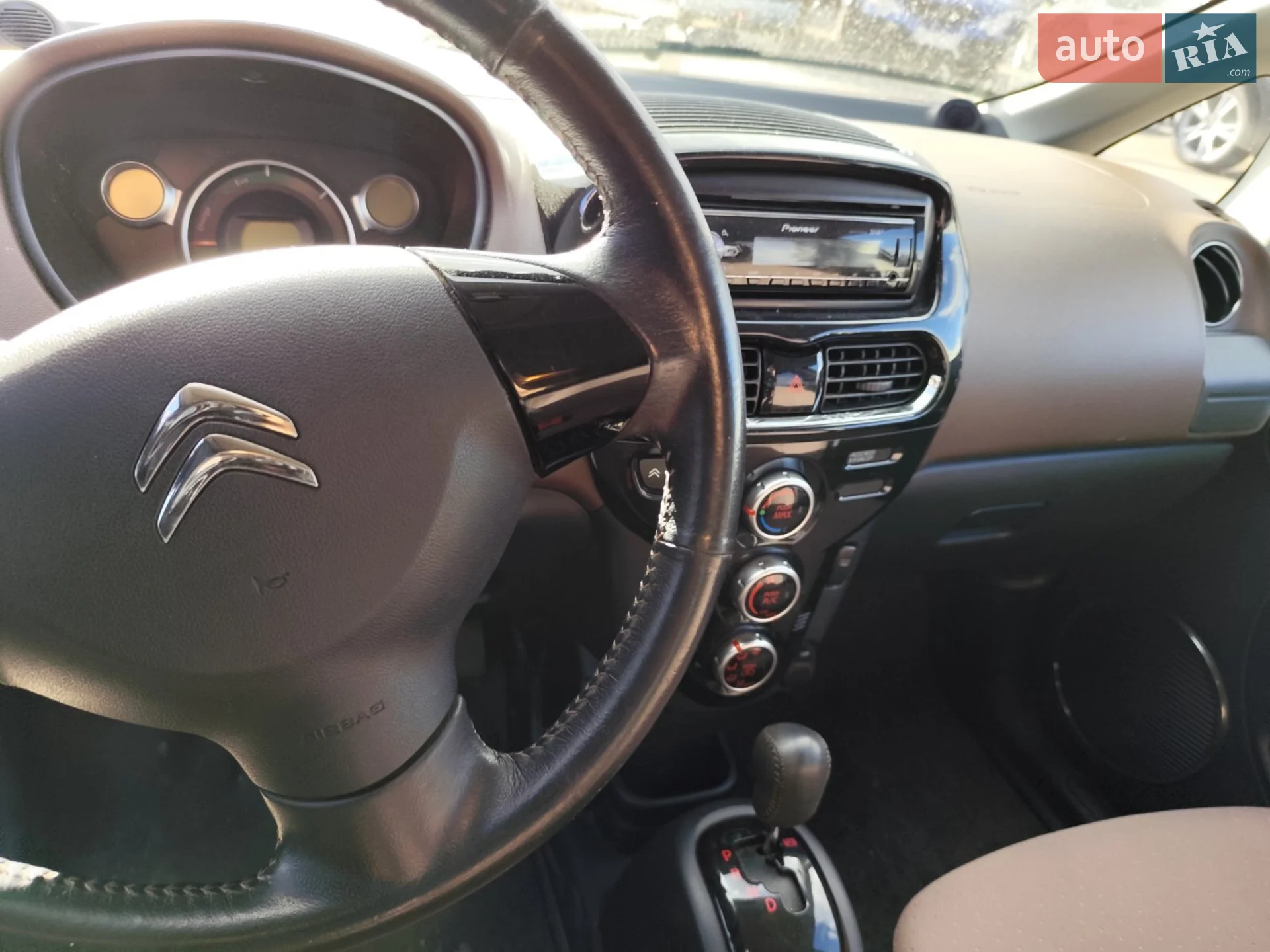 2011 Citroen C-ZERO - мініатюра 7