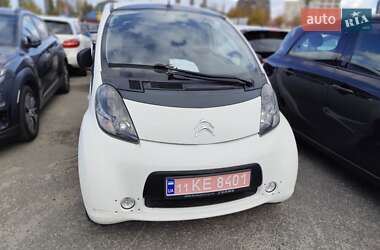 Хетчбек Citroen C-Zero 2011 в 