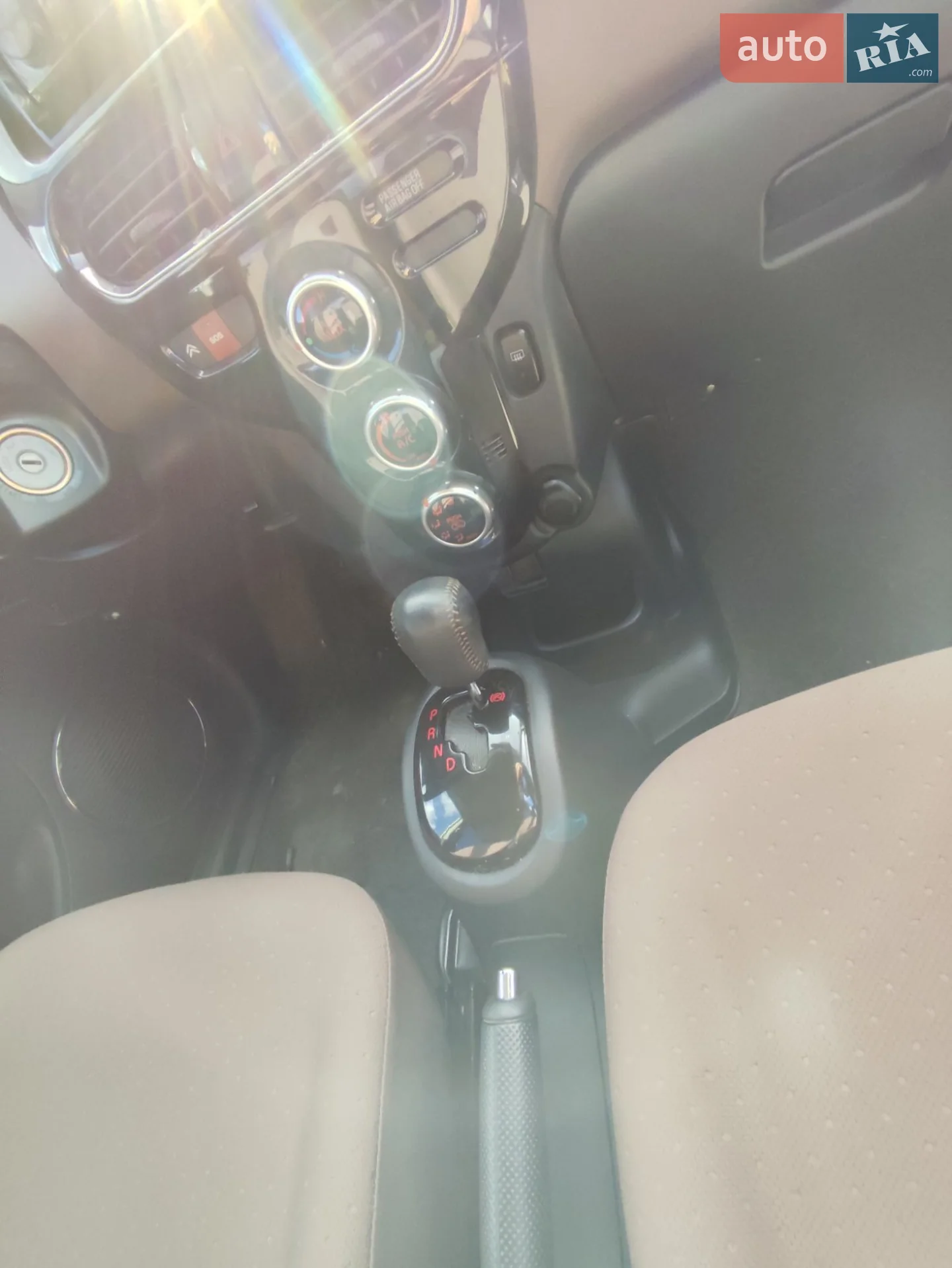 2011 Citroen C-ZERO - мініатюра 23