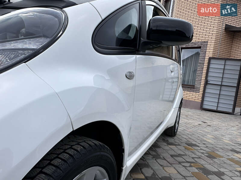 Хетчбек Citroen C-Zero 2018 в Вінниці