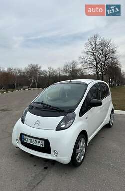 Хэтчбек Citroen C-Zero 2018 в 