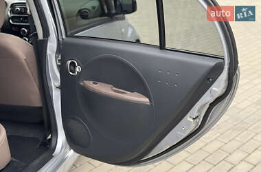 Хэтчбек Citroen C-Zero 2012 в 
