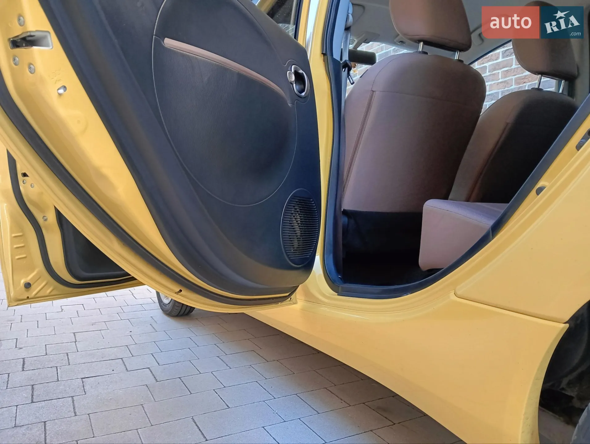 2011 Citroen C-ZERO - мініатюра 10