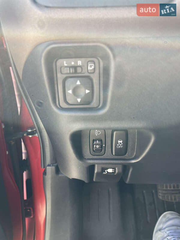 Хэтчбек Citroen C-Zero 2015 в Луцке