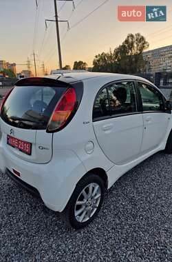 Хетчбек Citroen C-Zero 2012 в 