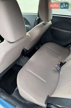 Хэтчбек Citroen C-Zero 2015 в 