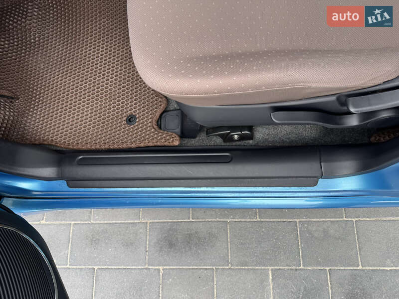 Хетчбек Citroen C-Zero 2015 в Львові