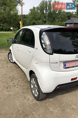 Хэтчбек Citroen C-Zero 2012 в 