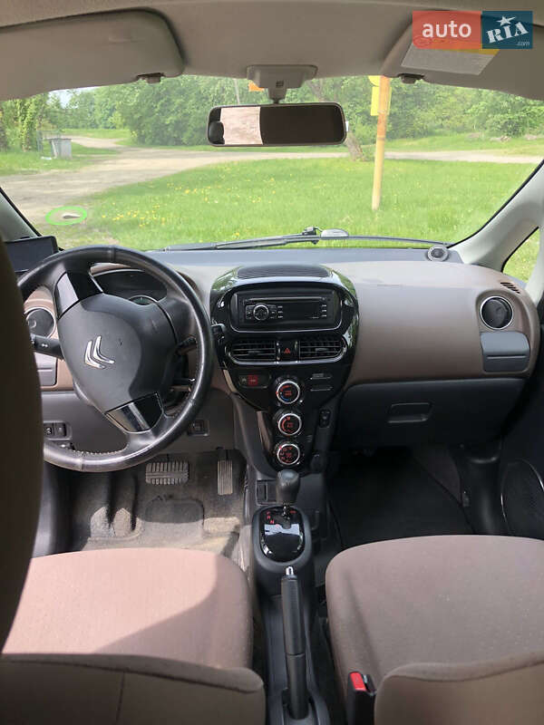 Хэтчбек Citroen C-Zero 2012 в Стрые