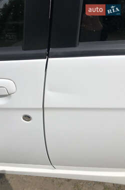 Хэтчбек Citroen C-Zero 2012 в 
