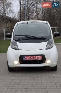 Хэтчбек Citroen C-Zero 2015 в 