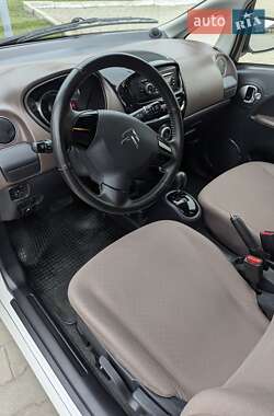 Хэтчбек Citroen C-Zero 2015 в 