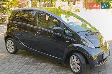 Хэтчбек Citroen C-Zero 2012 в 