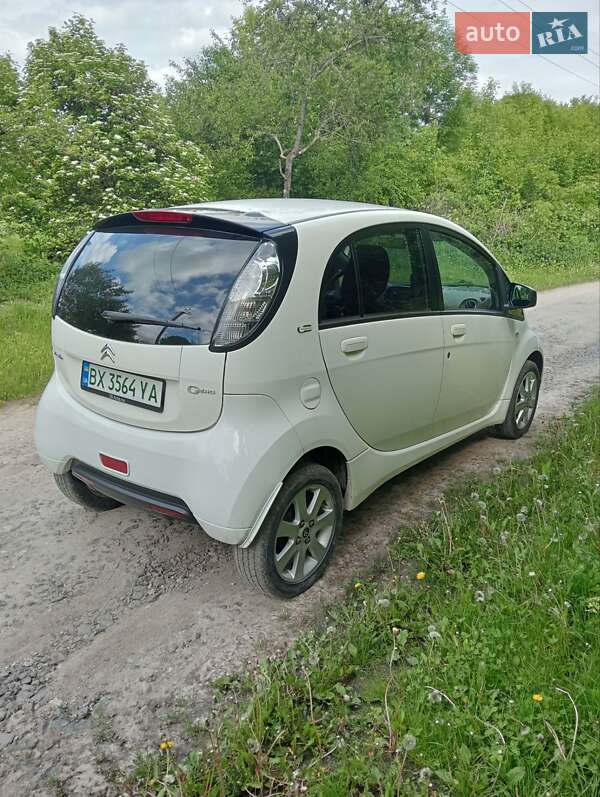 Хэтчбек Citroen C-Zero 2012 в Хмельницком