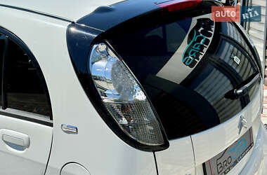 Хэтчбек Citroen C-Zero 2012 в 