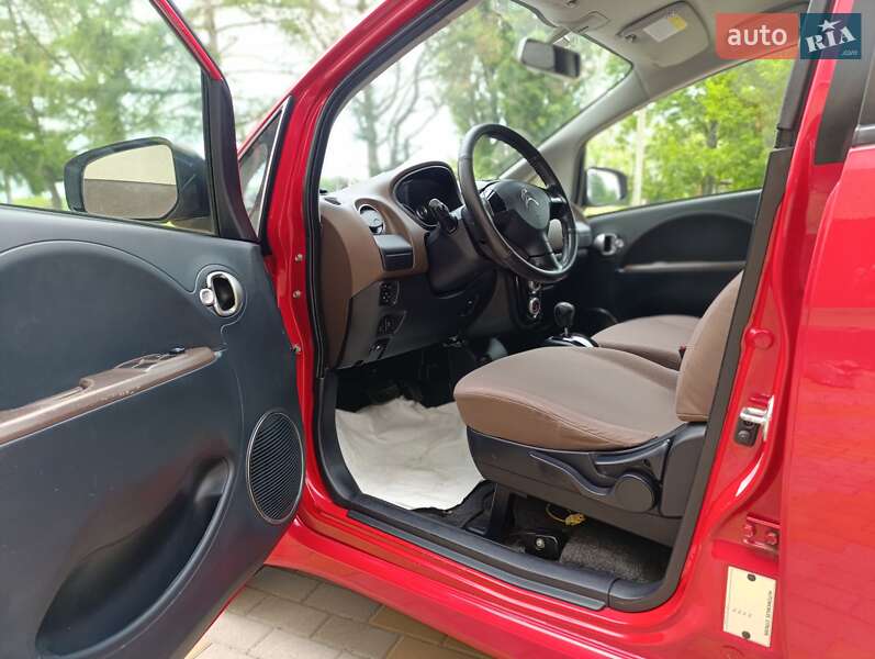 Хэтчбек Citroen C-Zero 2012 в Звягеле