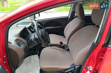 Хэтчбек Citroen C-Zero 2012 в 