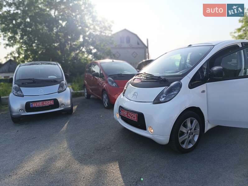 Хэтчбек Citroen C-Zero 2012 в Звягеле