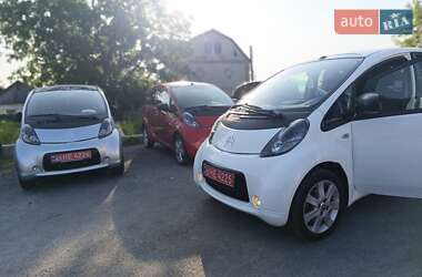 Хэтчбек Citroen C-Zero 2012 в 