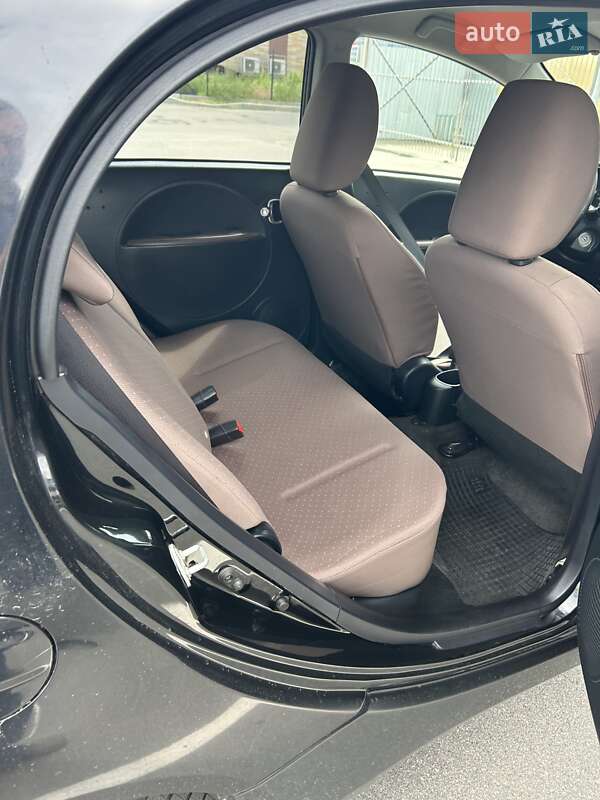 Хетчбек Citroen C-Zero 2011 в Києві