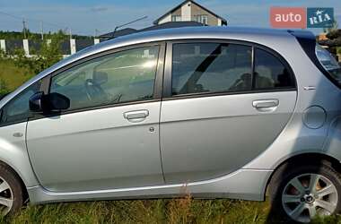Хэтчбек Citroen C-Zero 2013 в 