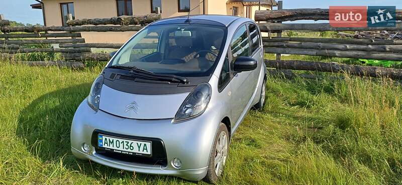 Хетчбек Citroen C-Zero 2013 в 