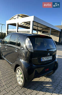 Хэтчбек Citroen C-Zero 2012 в 