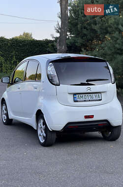 Хэтчбек Citroen C-Zero 2012 в 