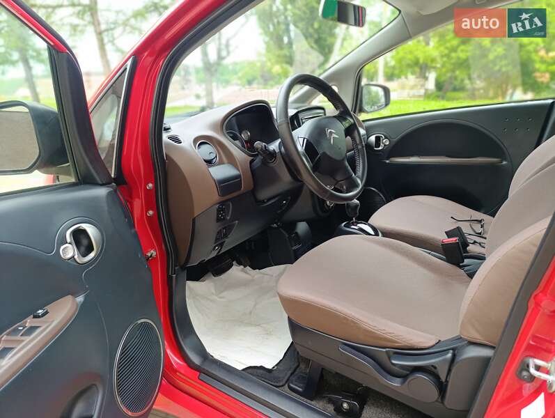 Хэтчбек Citroen C-Zero 2012 в Звягеле