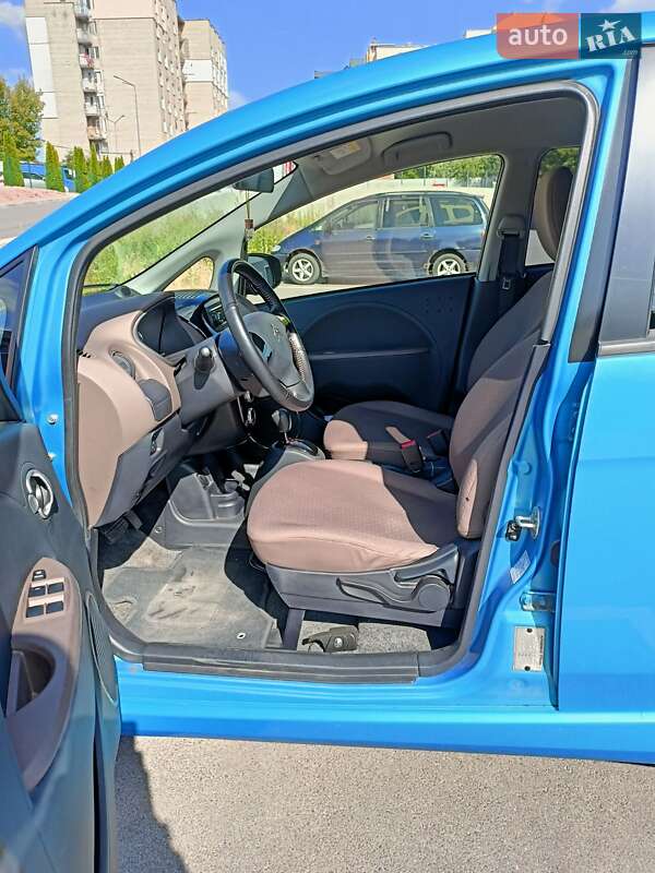 Хэтчбек Citroen C-Zero 2016 в Виннице