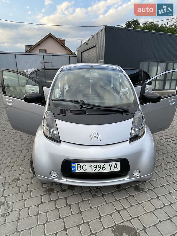 Хэтчбек Citroen C-Zero 2011 в Львове