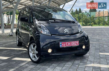Хэтчбек Citroen C-Zero 2013 в 