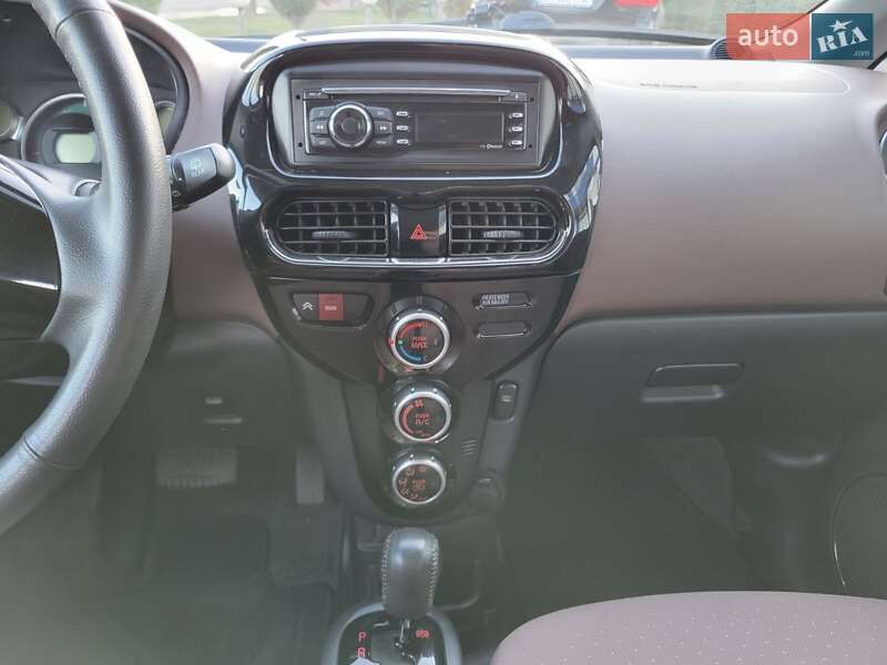Хэтчбек Citroen C-Zero 2011 в Сарнах
